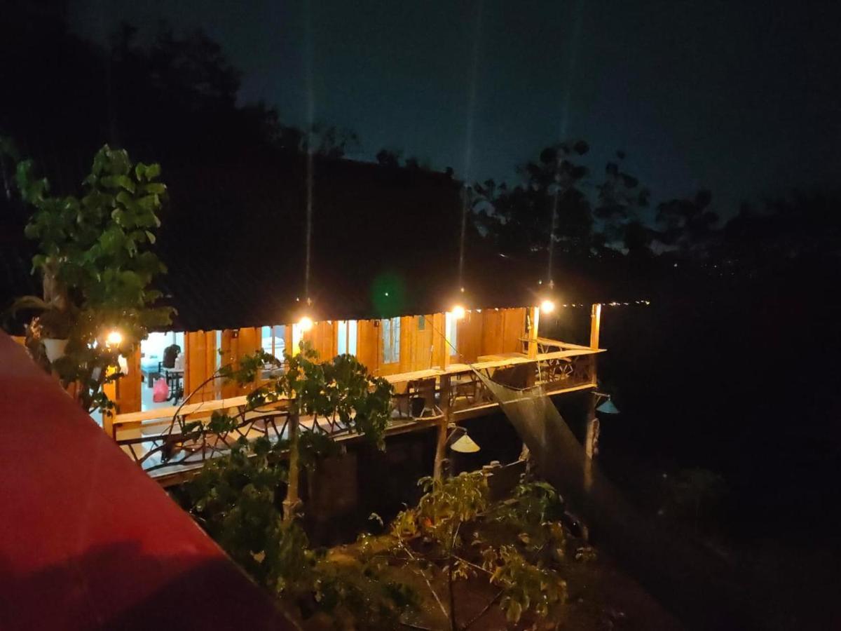 Omah Singo Stay & Resto Yogyakarta Bantul Exteriör bild